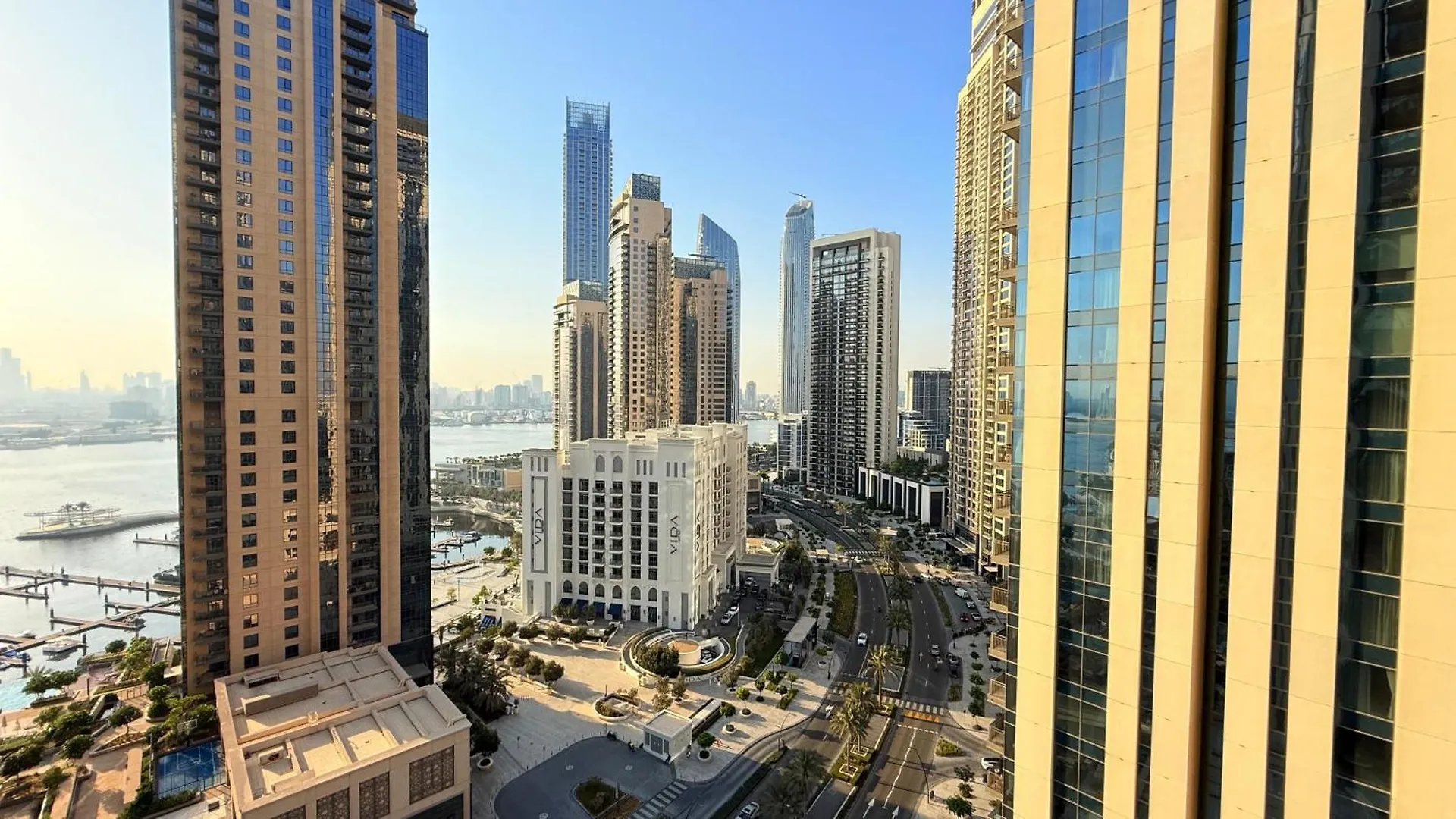 Luxury 2 Bedroom Creek Side Dubai