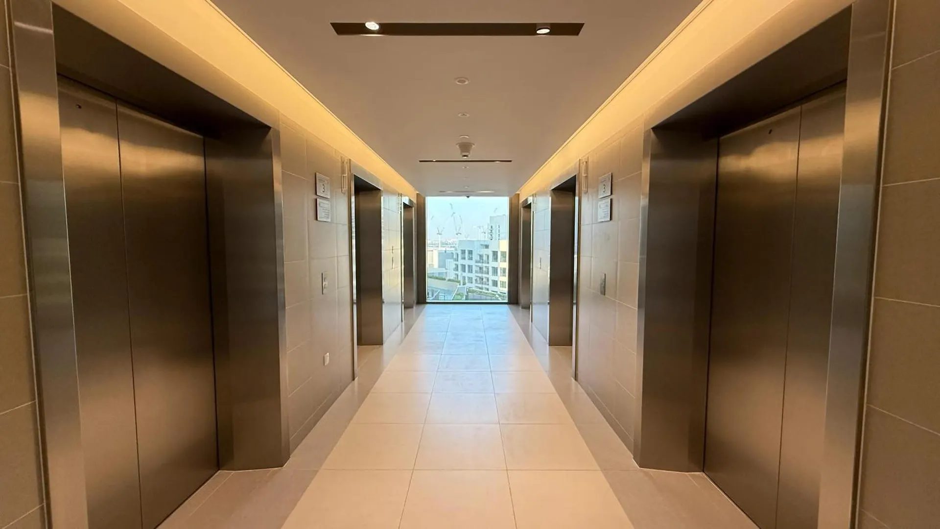 Apartment Luxury 2 Bedroom Creek Side Dubai